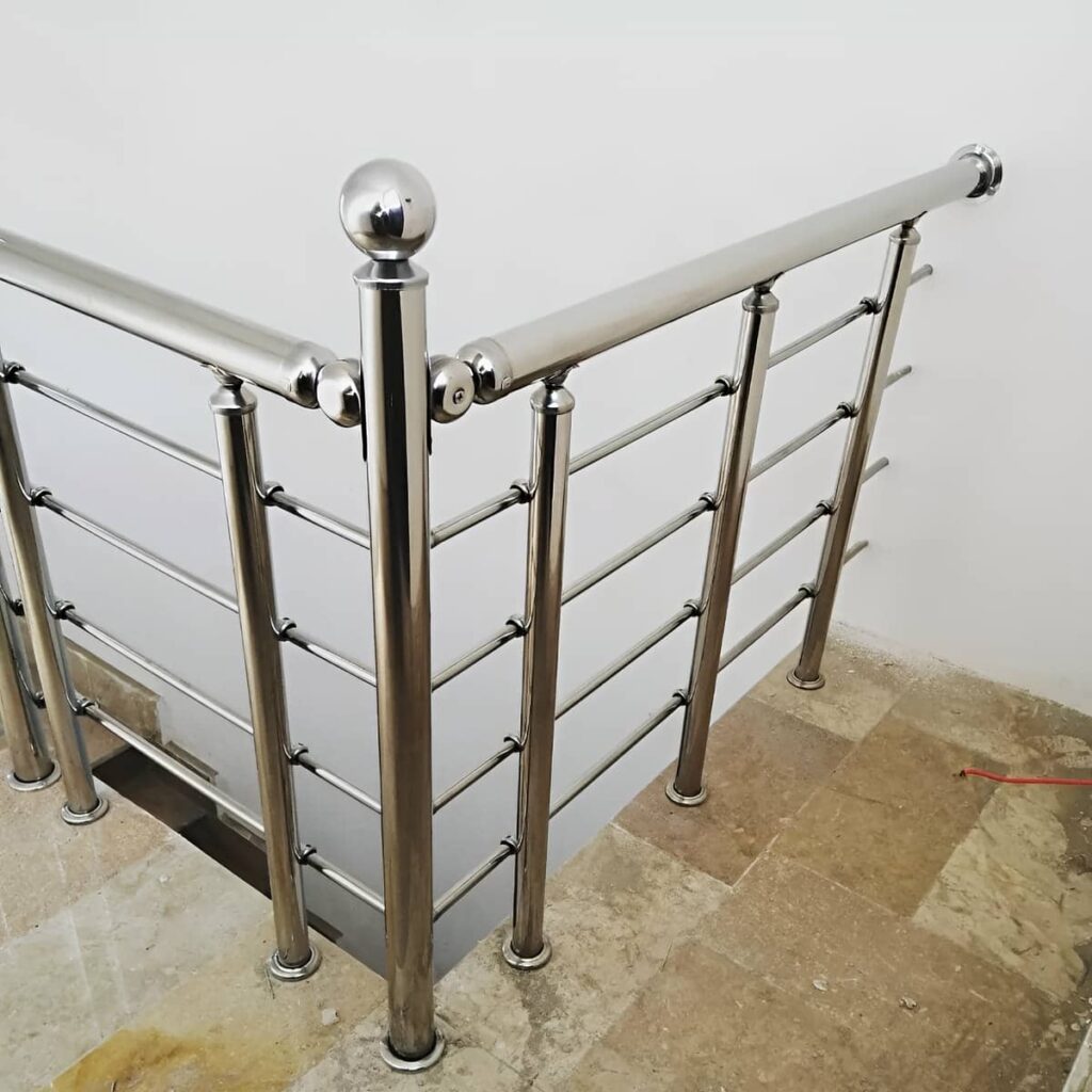 نرده تراس استیل ضدزنگ