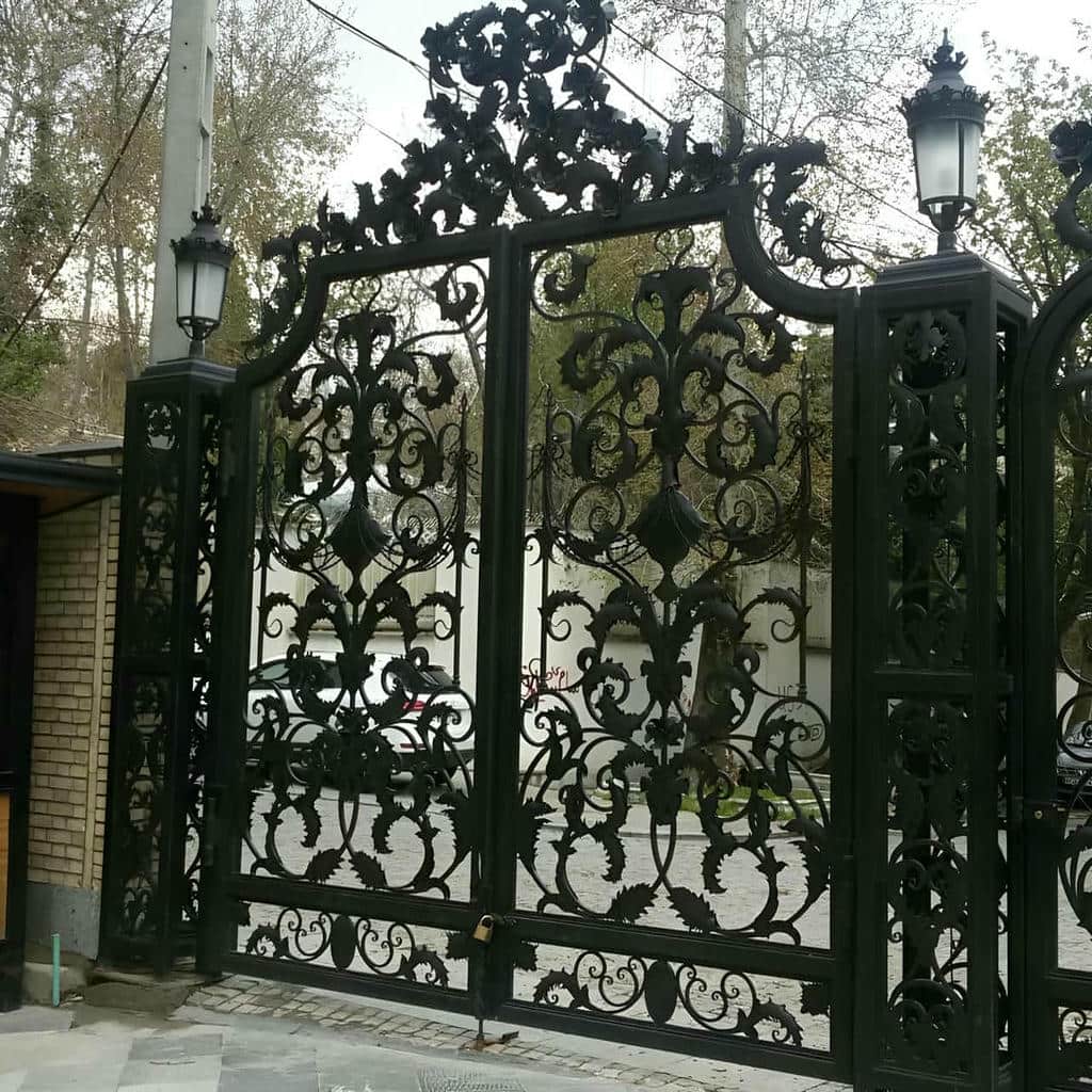 درب آهنی ورودی مینیمال
