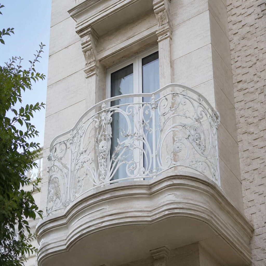 نرده چوبی طراحی کلاسیک