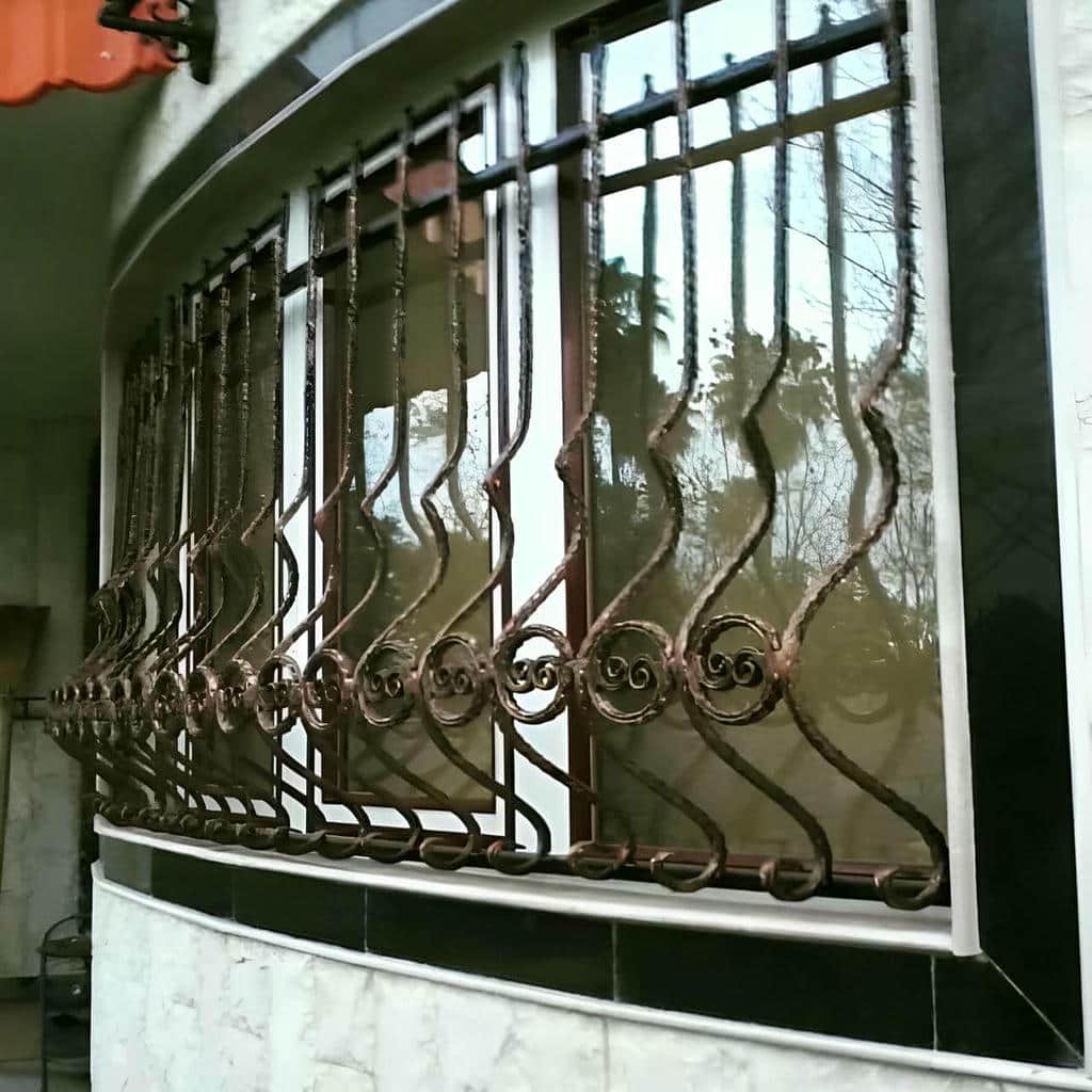 حفاظ پنجره ساده مشاعات ساختمان در خرم آباد حفاظ پنجره ساده مشاعات ساختمان در خرم آباد